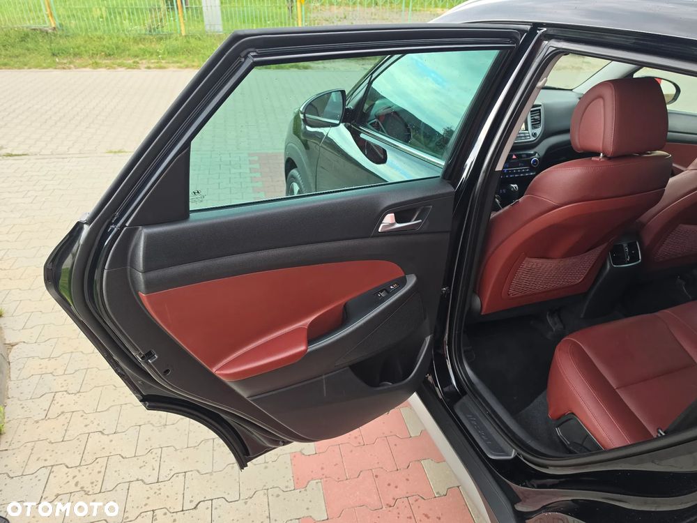 Hyundai Tucson blue 1.7 CRDi 2WD DCT Premium - 14