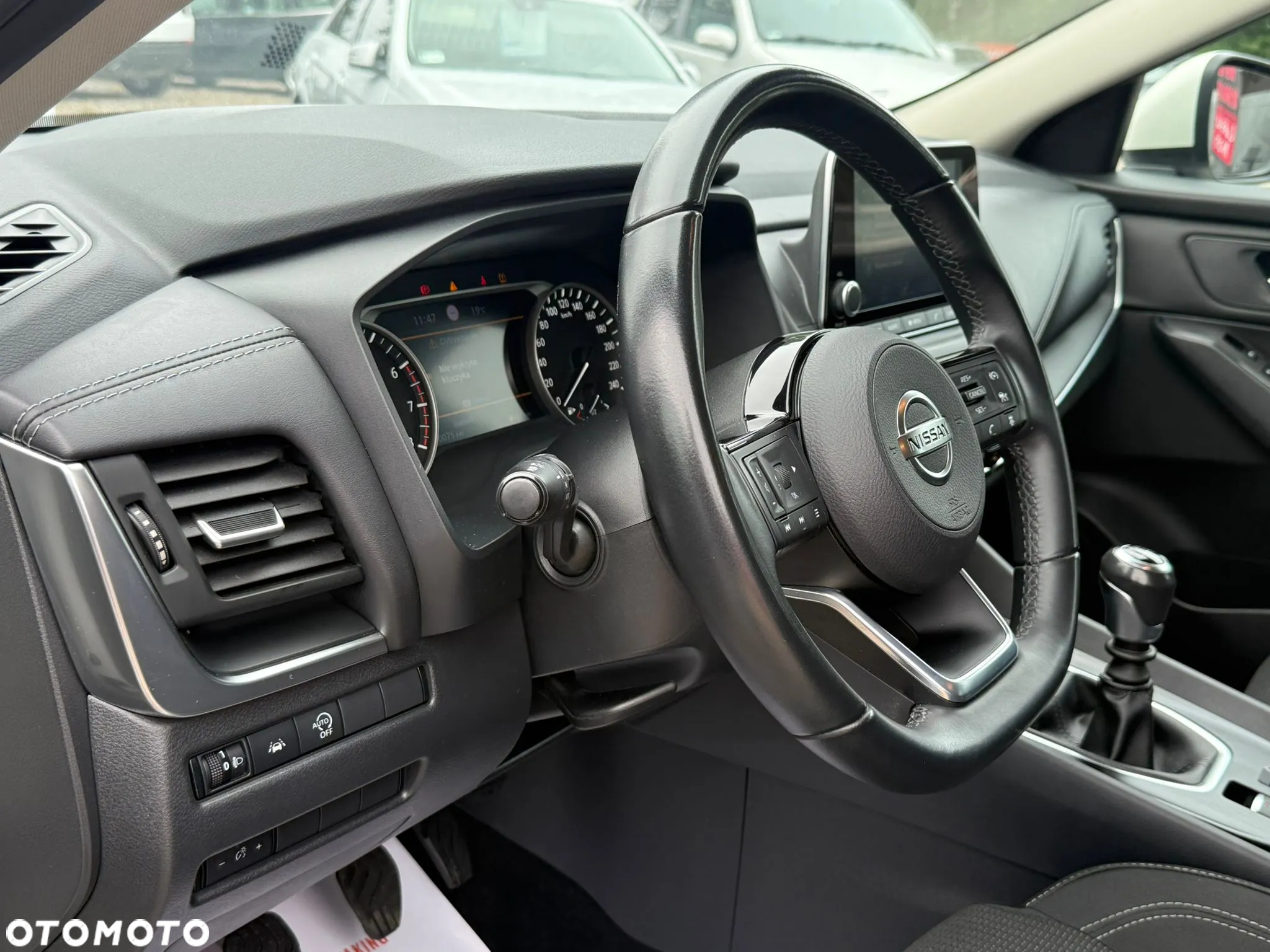 Nissan Qashqai 1.3 DIG-T MHEV Tekna - 8