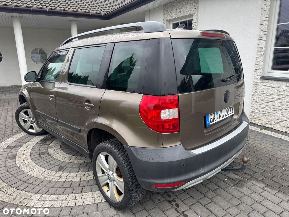 Skoda Yeti 2.0 TDI 4x4 Elegance PLUS EDITION - 4