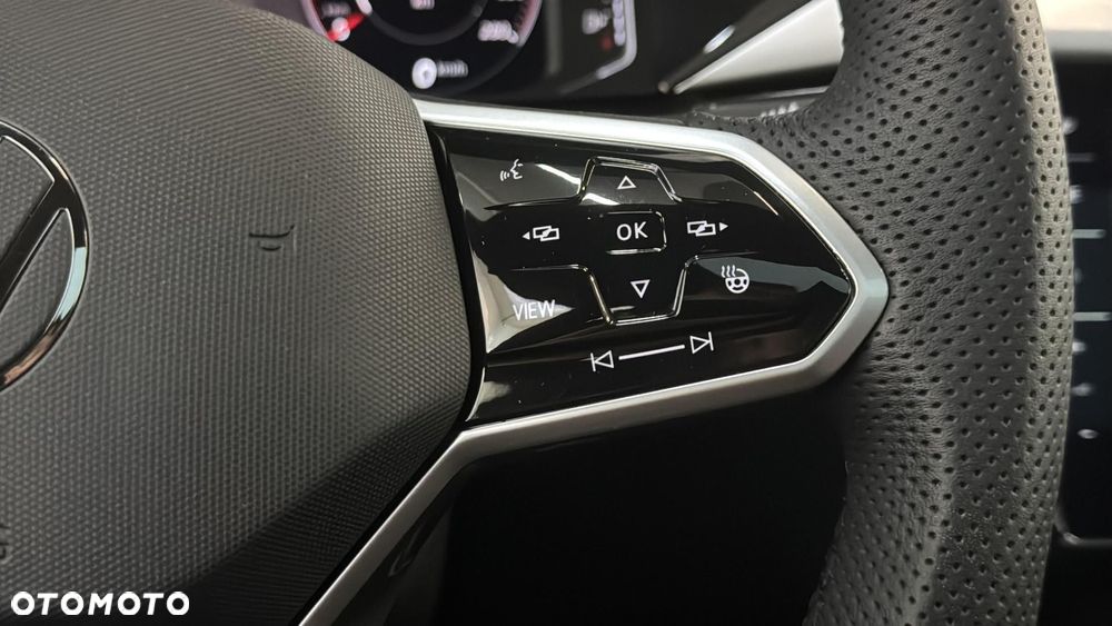 Volkswagen Arteon 2.0 TDI R-Line DSG - 29