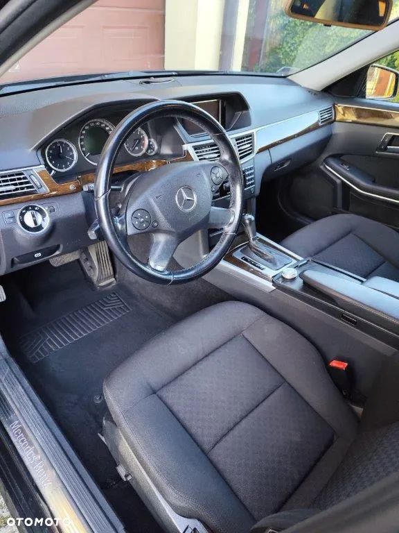 Mercedes-Benz Klasa E - 10