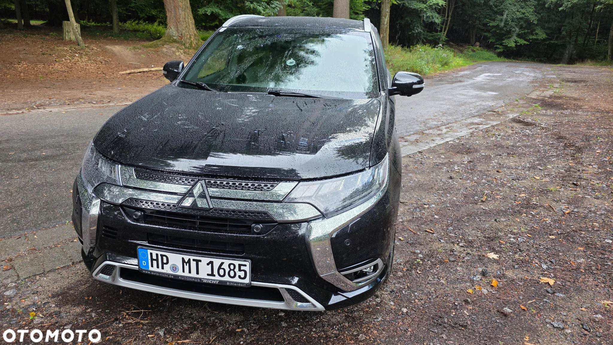 Mitsubishi Outlander 2.4 4WD Plug-In Hybrid Spirit+ - 2