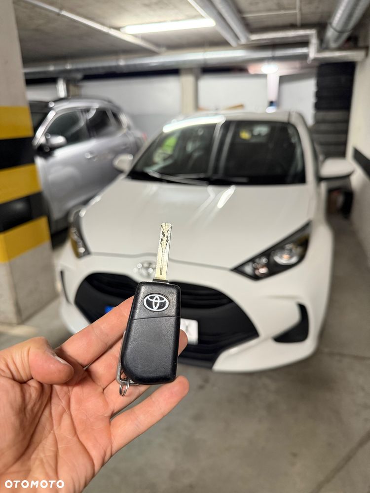 Toyota Yaris 1.0 Active - 24