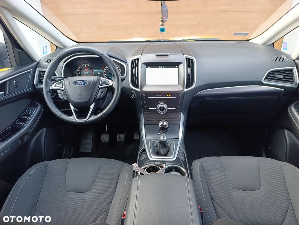 Ford S-Max 2.0 TDCi Titanium - 17