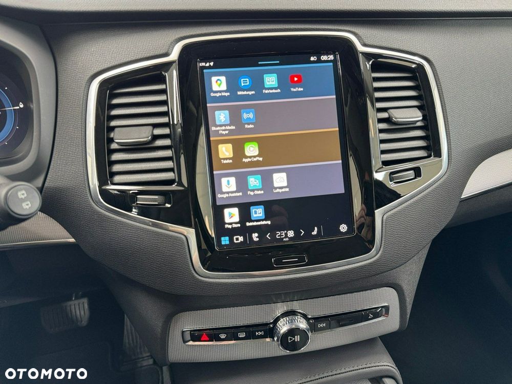 Volvo XC 90 T8 AWD Plug-In Hybrid Core Bright 7os - 25
