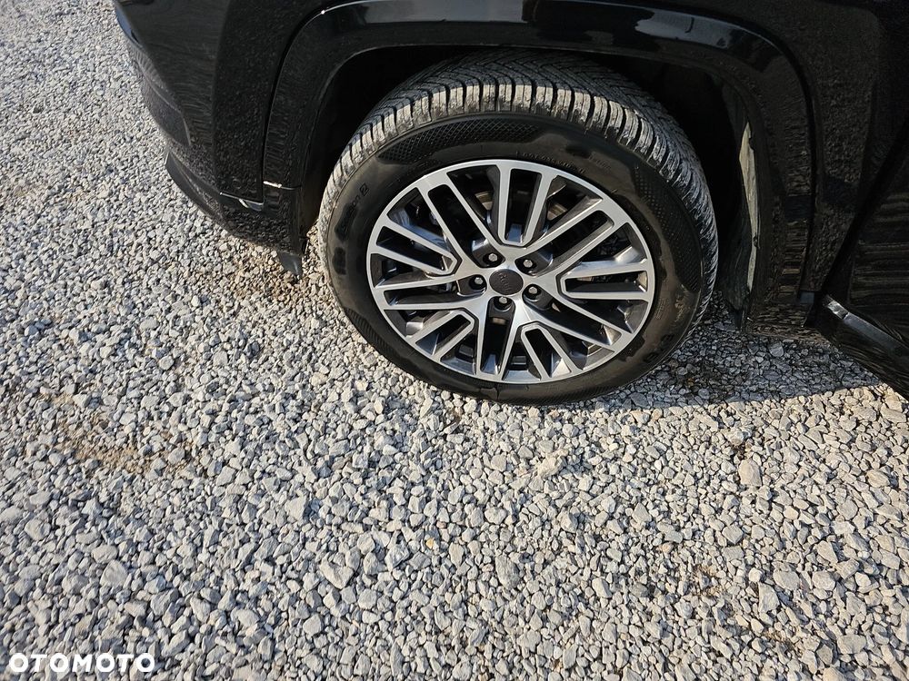 Jeep Compass - 29