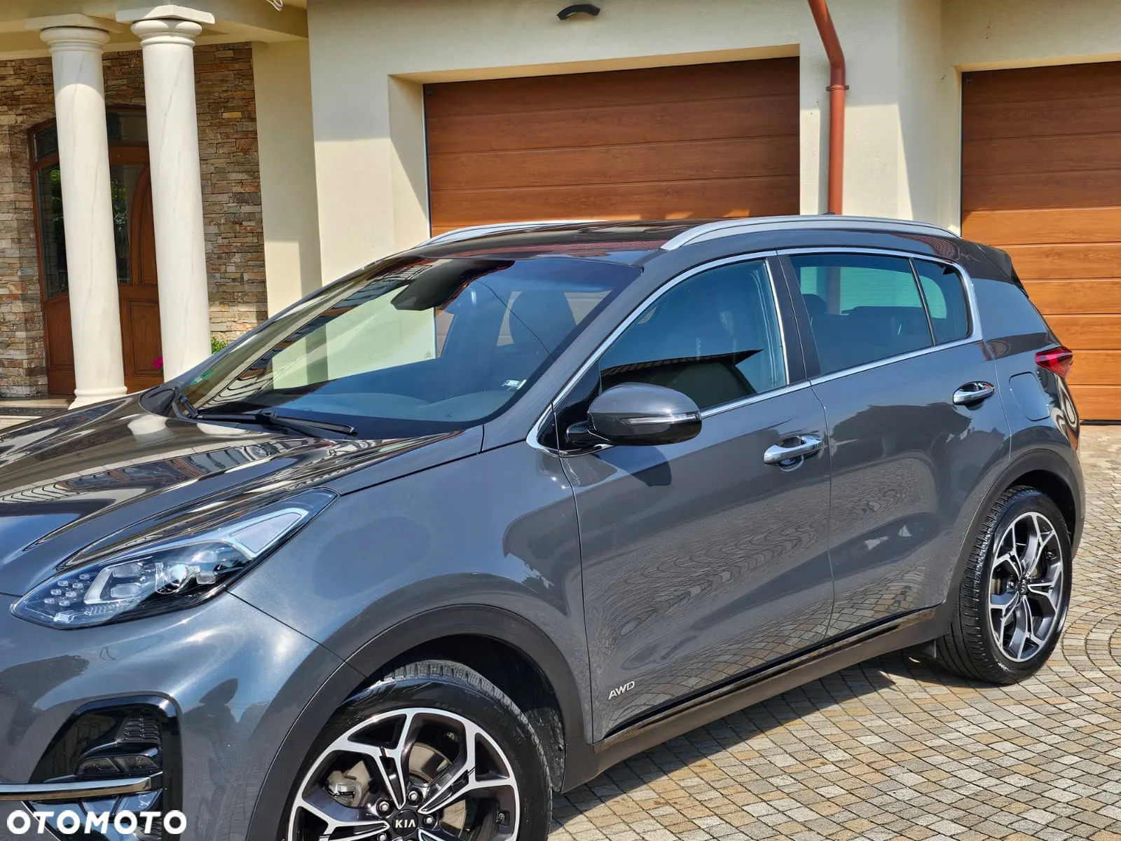 Kia Sportage 2,0 CRDI AWD GT Line - 4