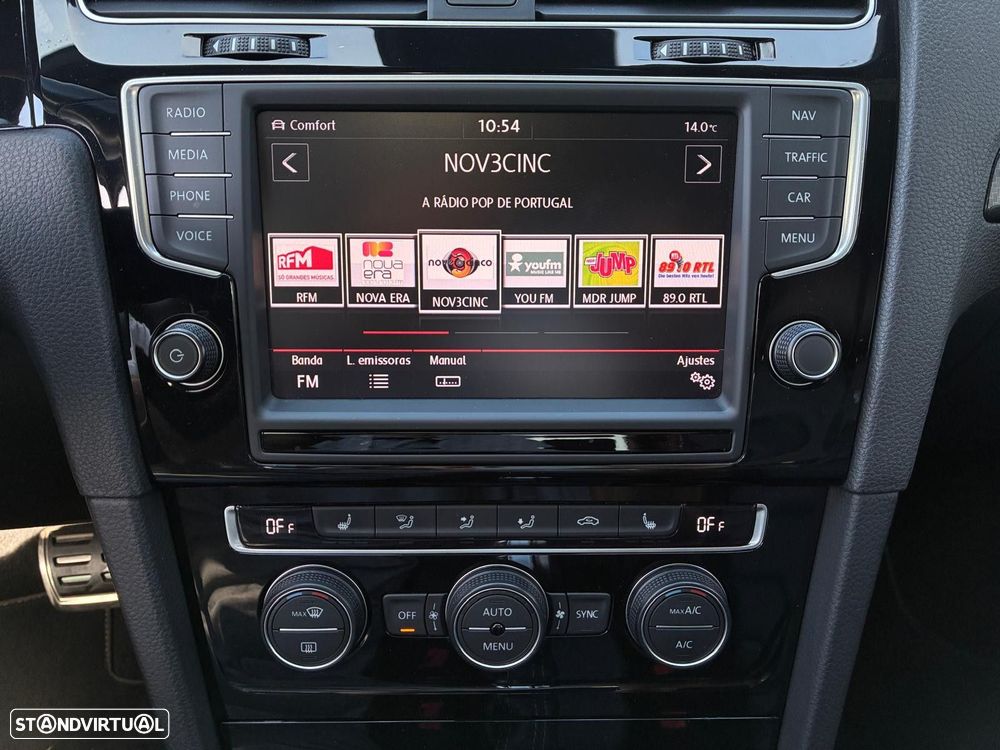 VW Golf 2.0 TSI R DSG - 25