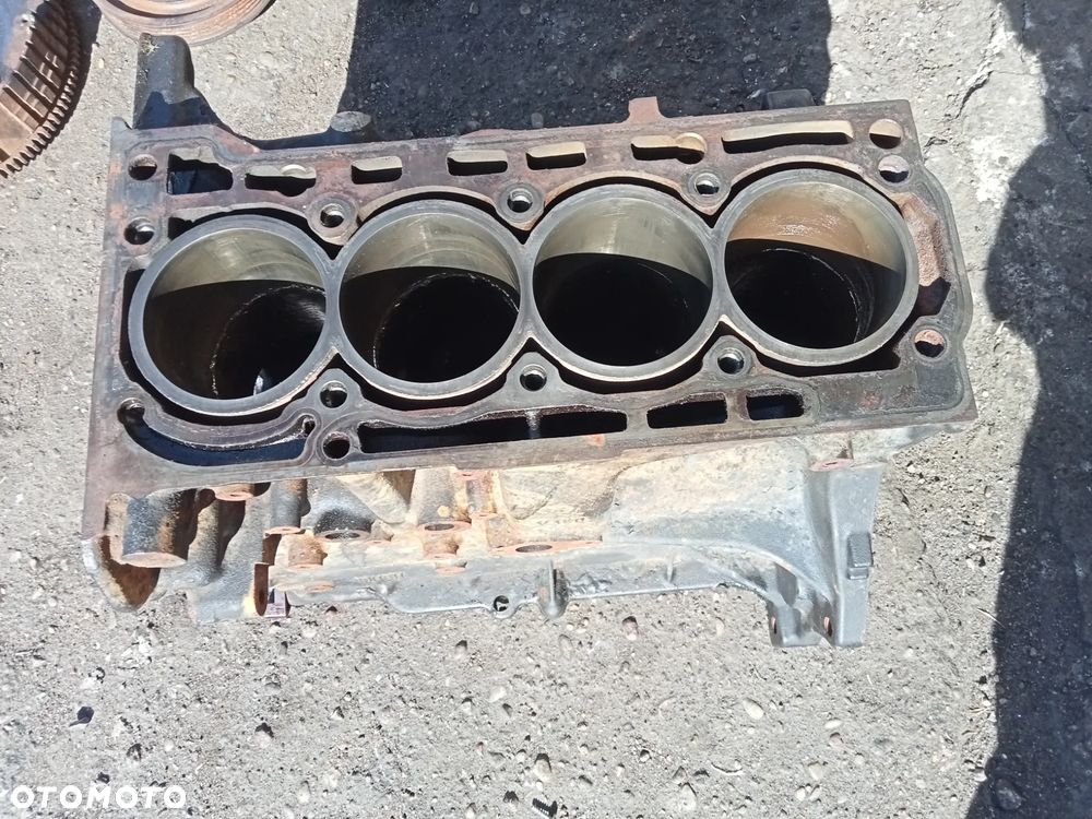 blok silnika vw seat skoda 1.4 tsi 03c021 - 1