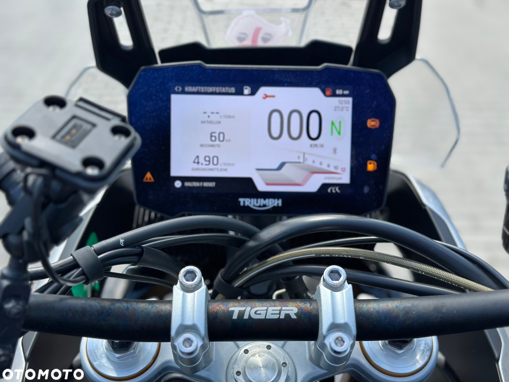 Triumph Tiger - 27