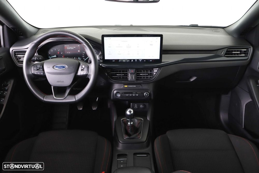 Ford Focus 1.0 EcoBoost MHEV ST-Line - 21