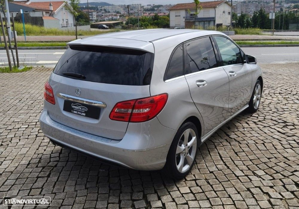 Mercedes-Benz B 180 CDI BlueEFFICIENCY - 11