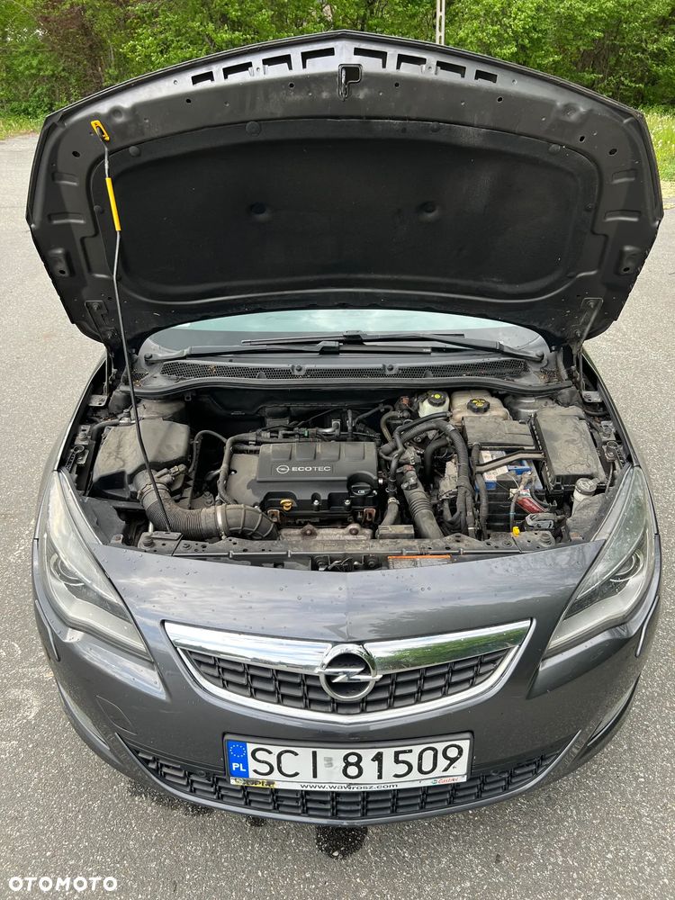Opel Astra 1.4 T Cosmo - 20