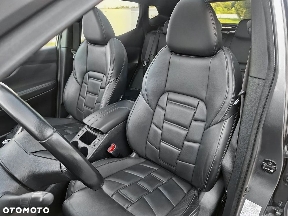 Nissan Qashqai 1.2 DIG-T Tekna+ Xtronic - 11