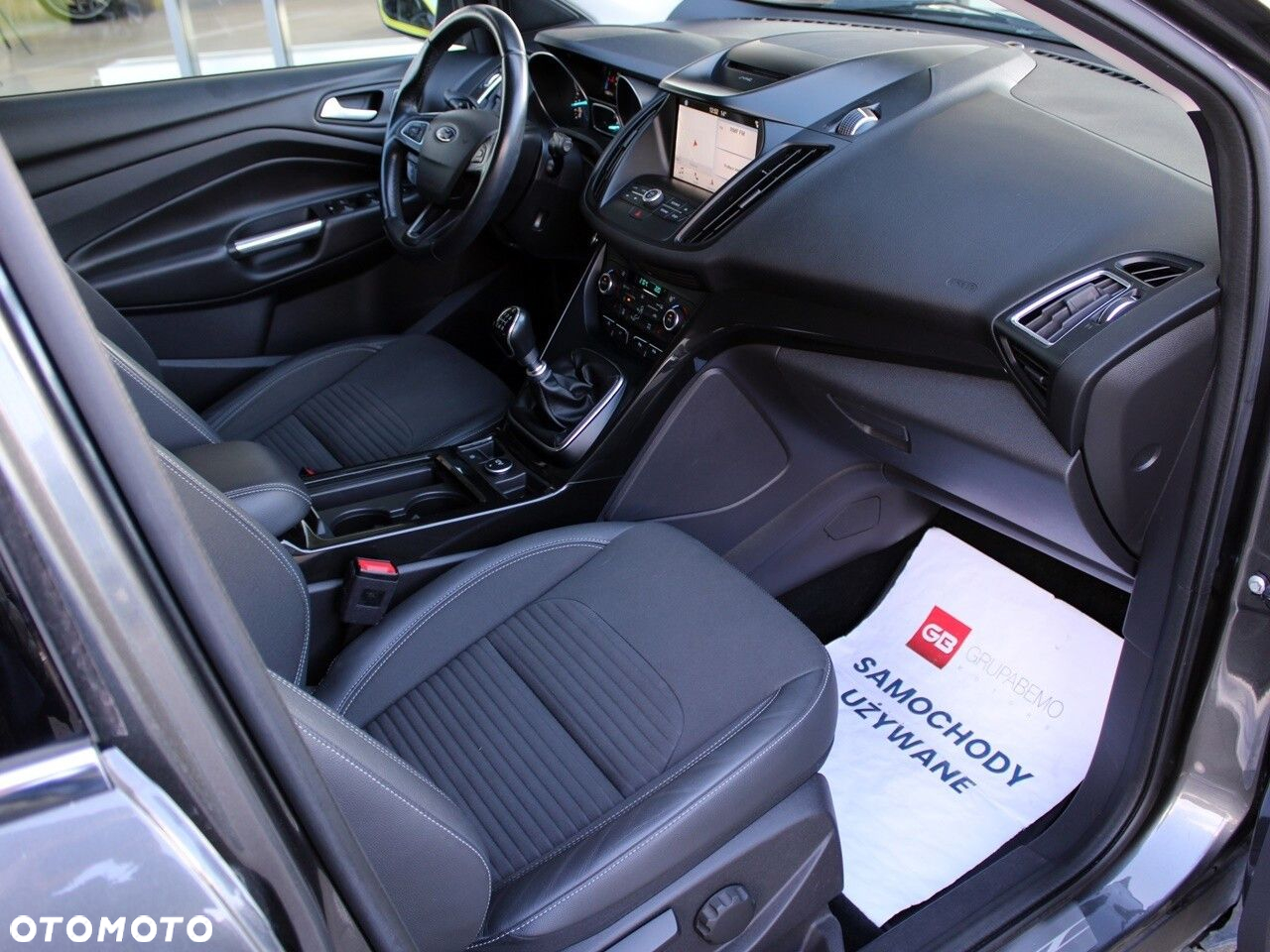 Ford Kuga 1.5 EcoBoost FWD Titanium ASS - 17