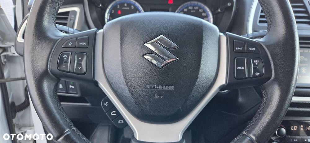 Suzuki SX4 S-Cross 1.6 VVT 4x4 limited - 28