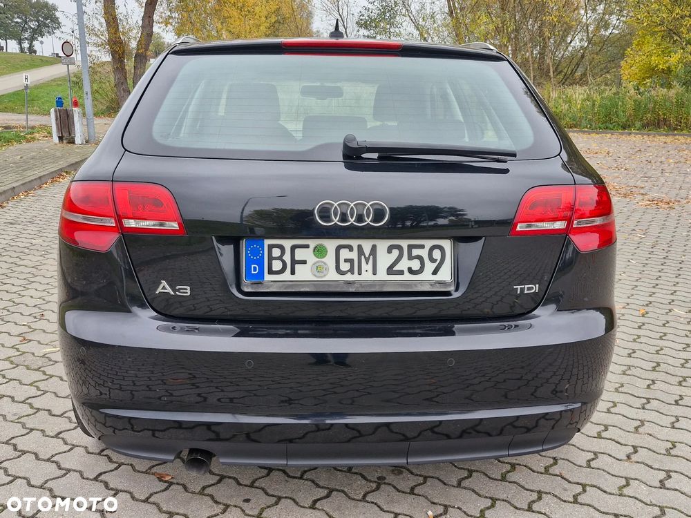 Audi A3 Sportback - 6
