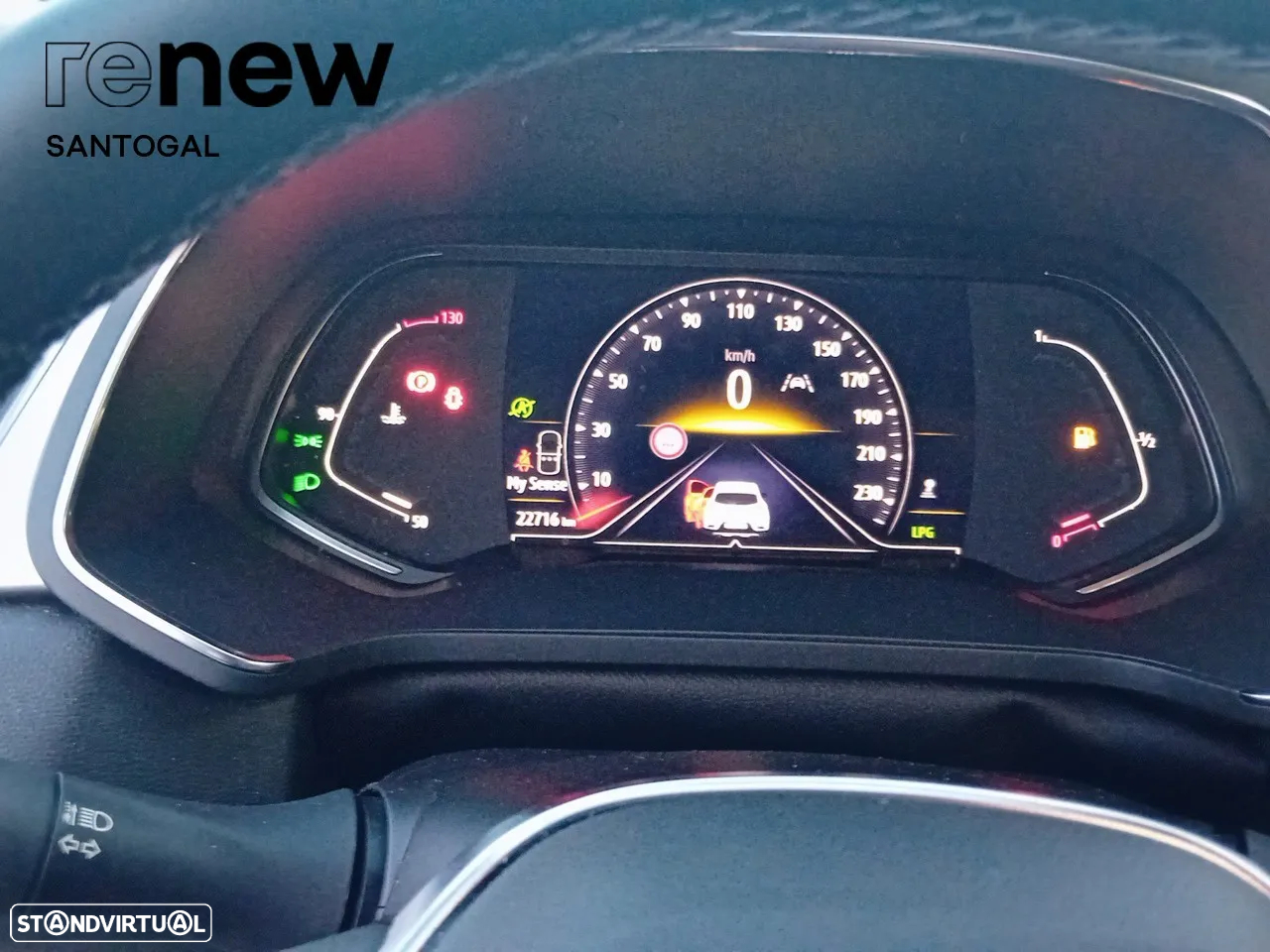 Renault Captur 1.0 TCe Techno Bi-Fuel - 11