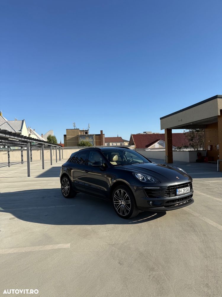 Porsche Macan 3.0 PDK S - 3