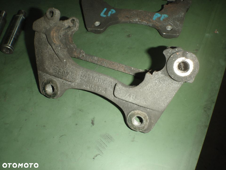 zacisk jarzmo prowadnica panda punto I II III seicento cinquecento 600 oryginalny jak nowy - 7