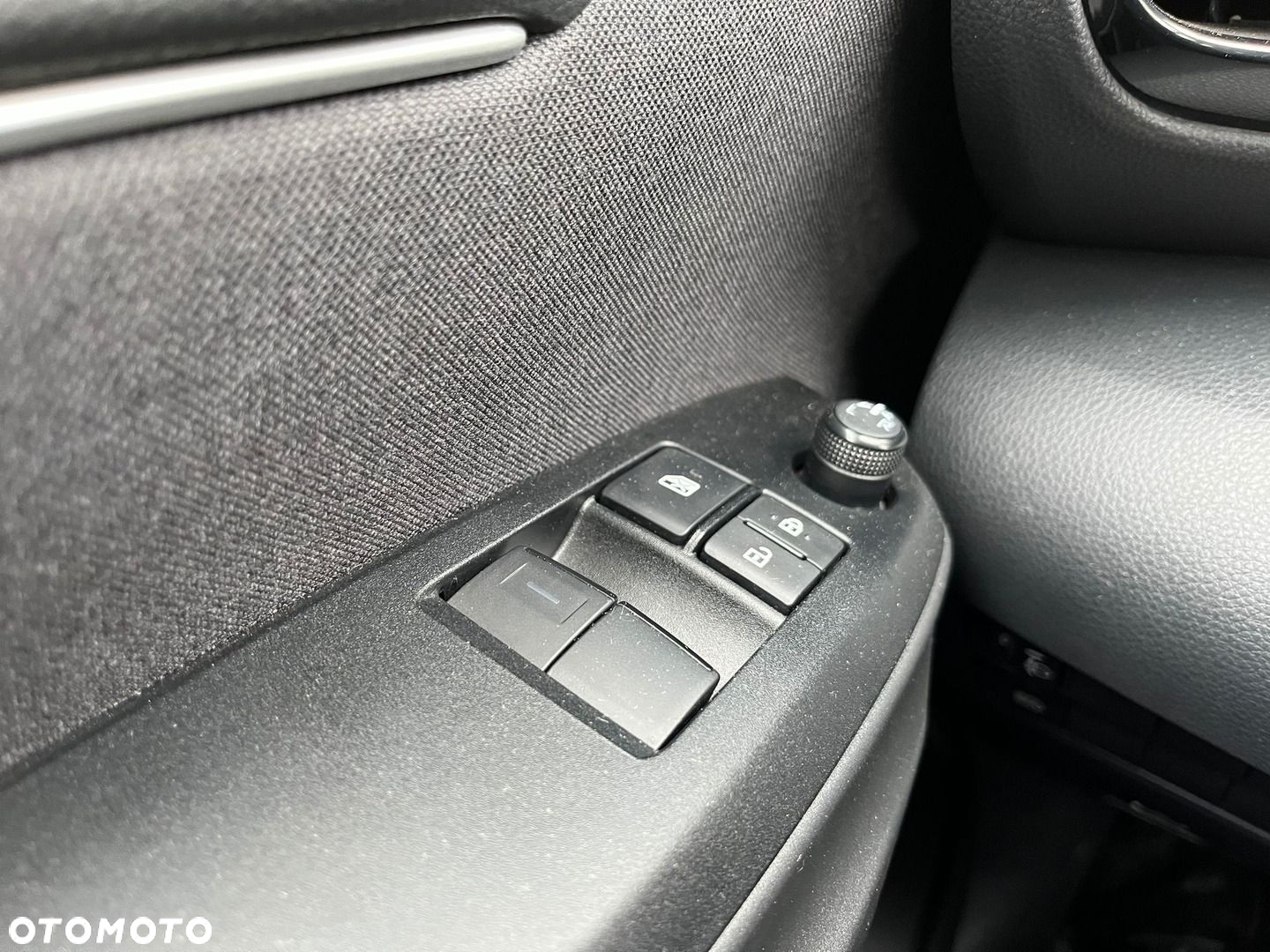 Toyota Yaris - 27
