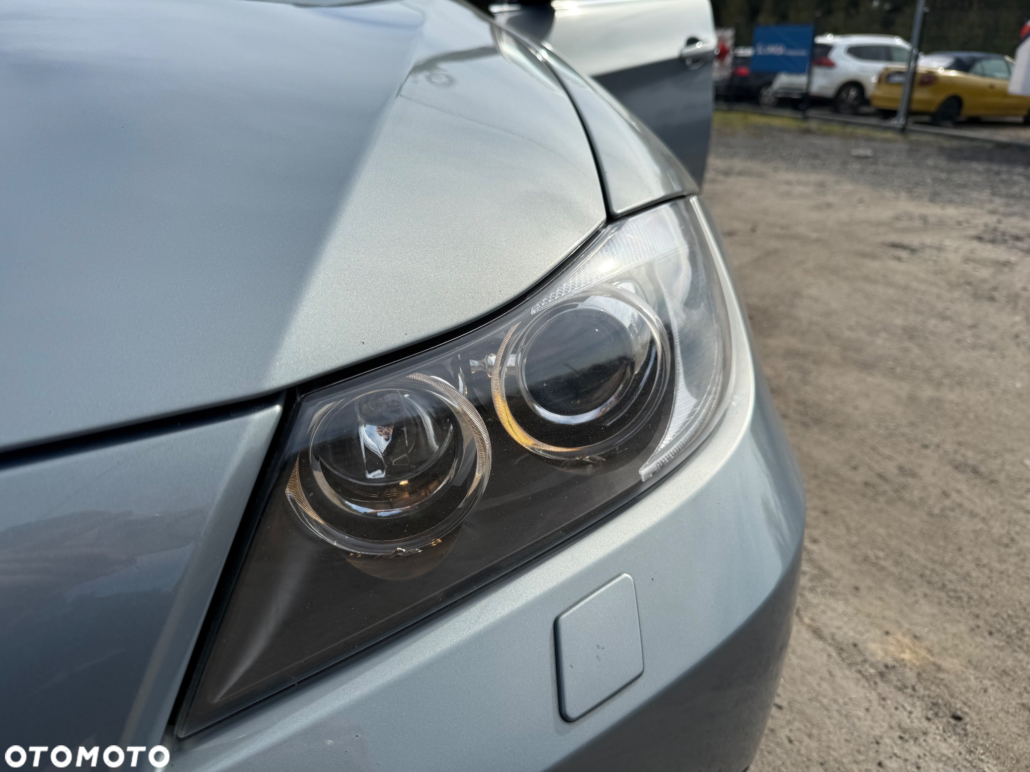 BMW Seria 3 325i - 11