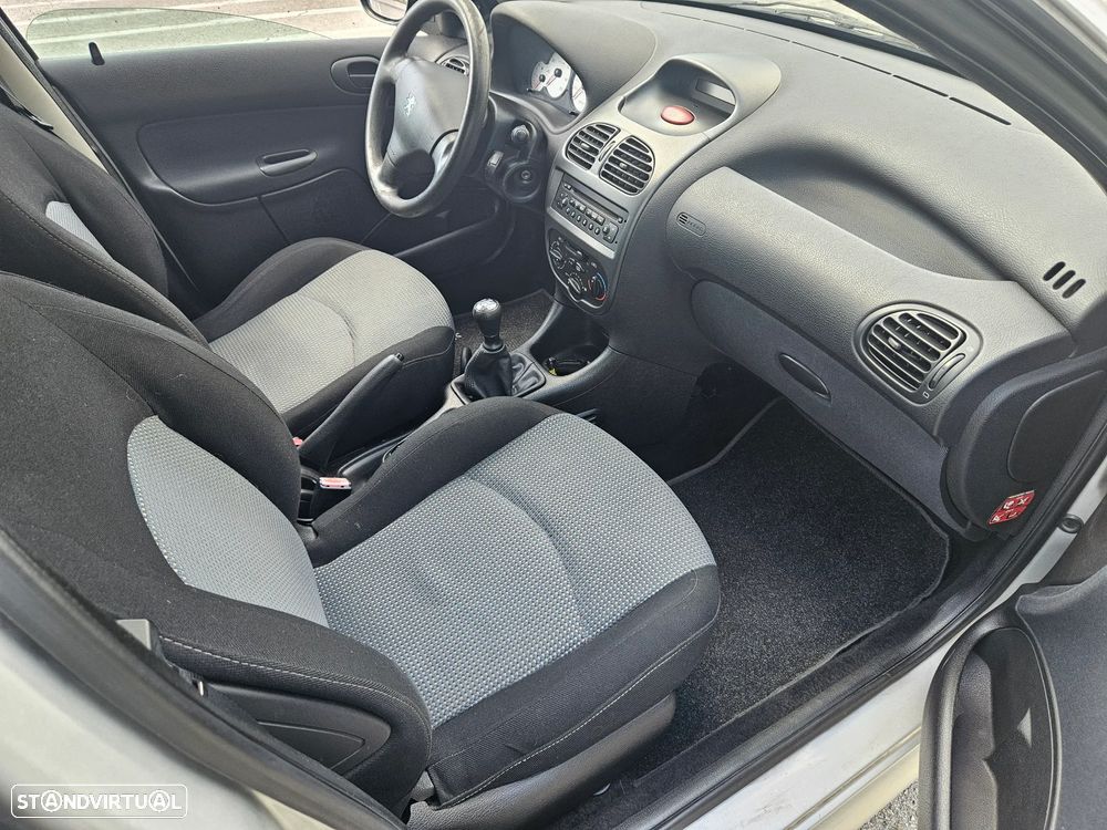 Peugeot 206 1.1 XR - 9