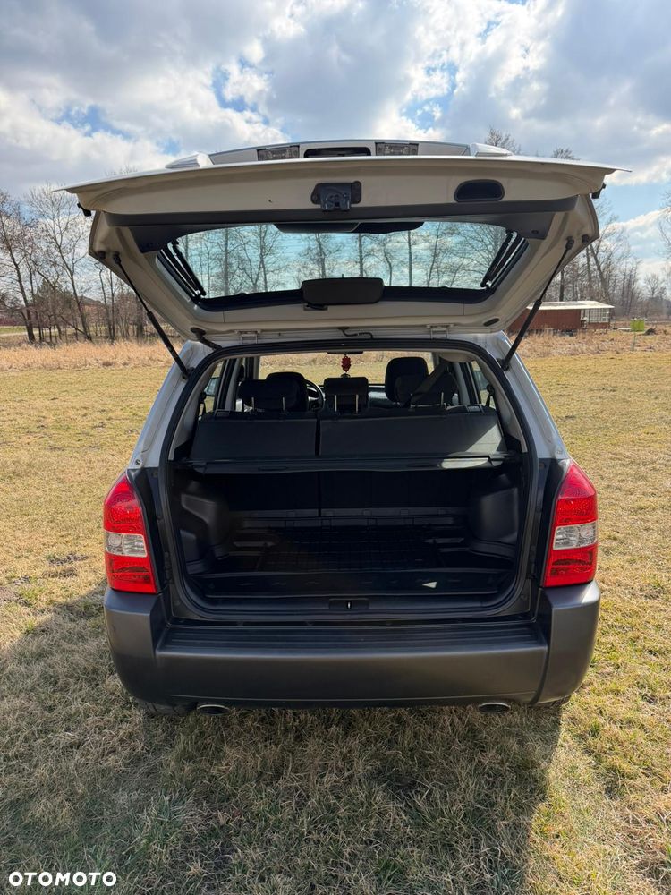 Hyundai Tucson 2.0 CRDi VGT 2WD GLS - 5