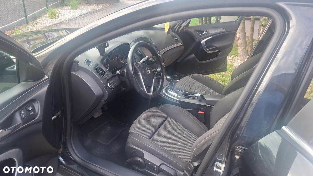Opel Insignia CT 2.0 CDTI - 11