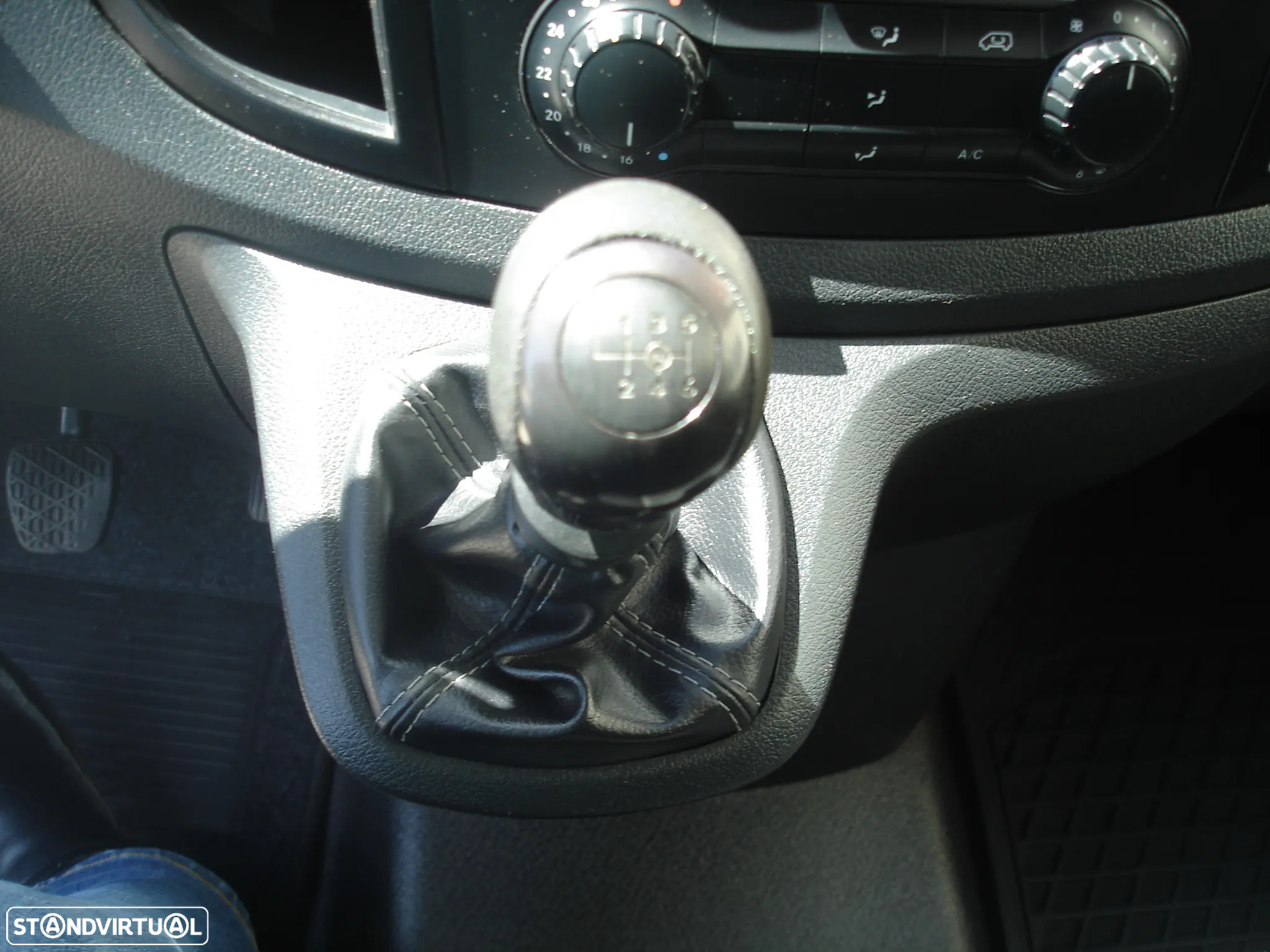 Mercedes-Benz vito - 13