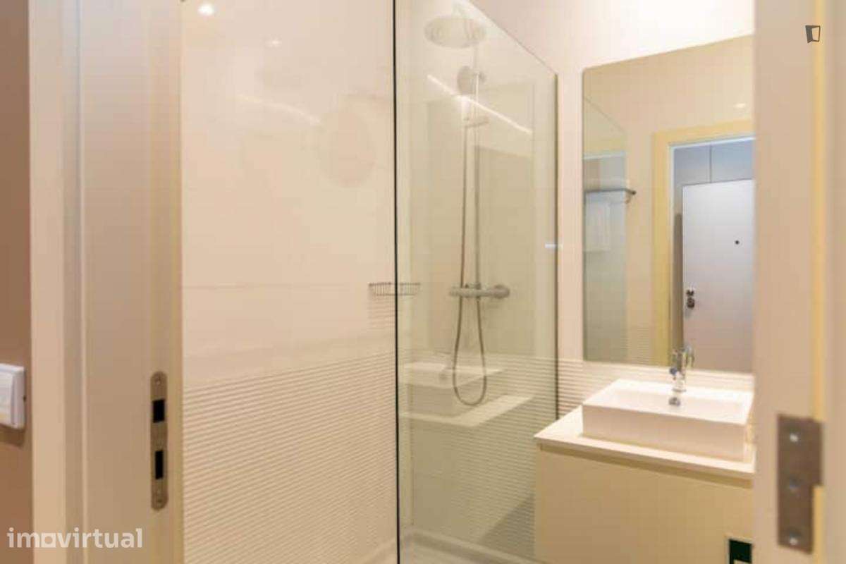 Apartamento com 1 quartos - localizado em Vitória Porto - Grande imagem: 2/14