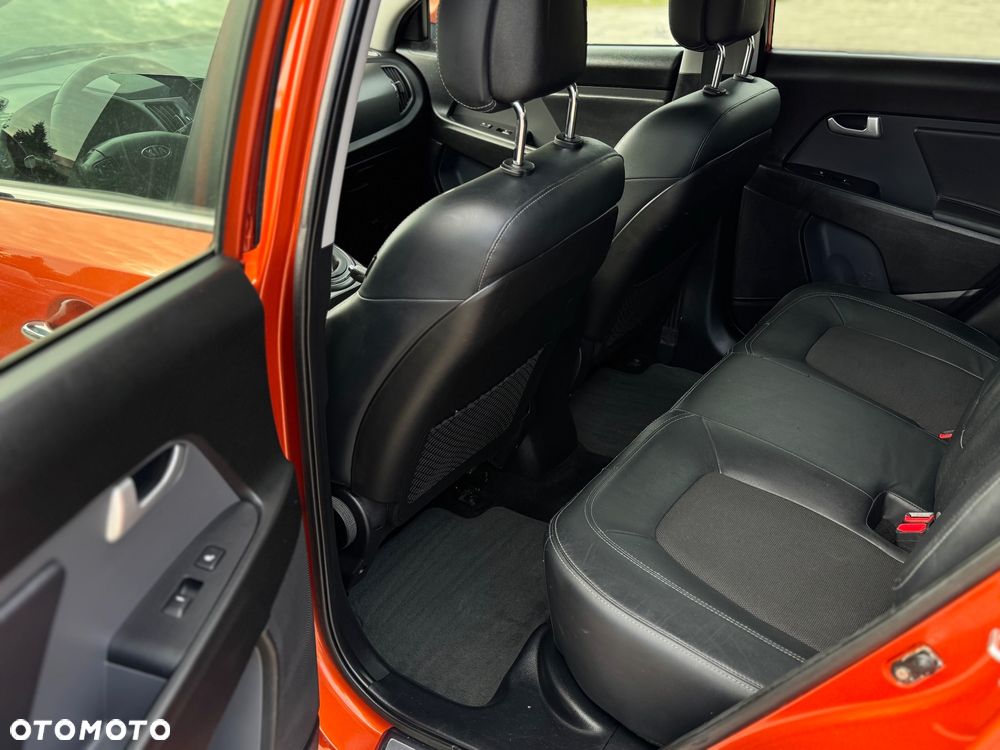 Kia Sportage 2.0 CRDI 2WD Spirit - 11