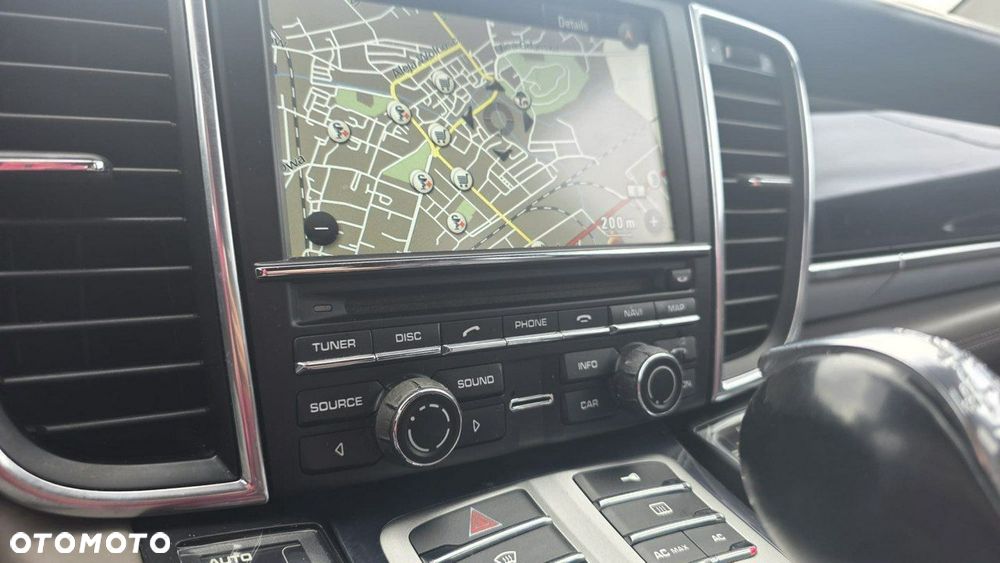 Porsche Panamera - 14