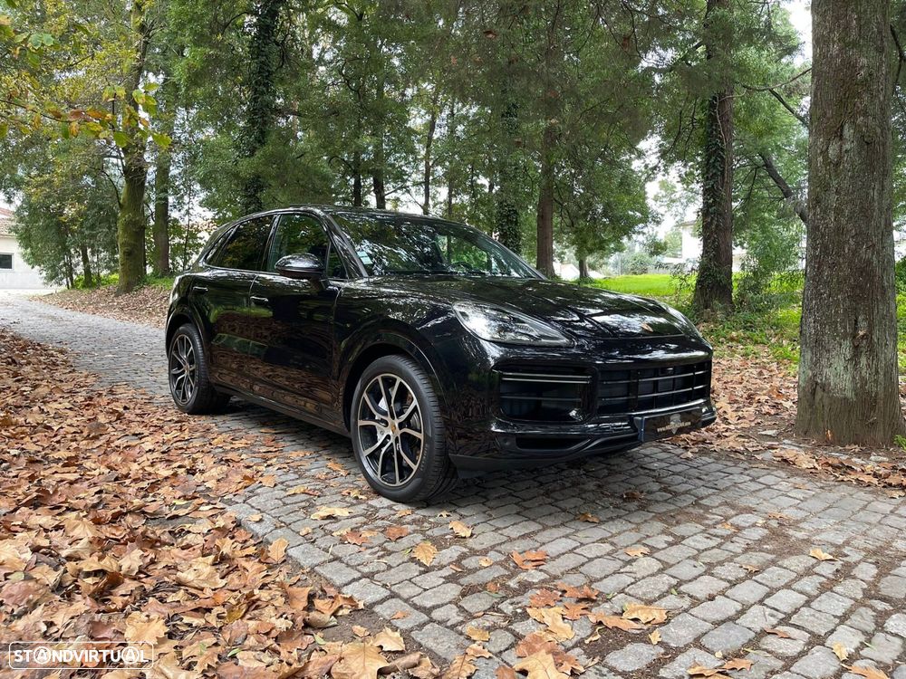 Porsche Cayenne Turbo - 30