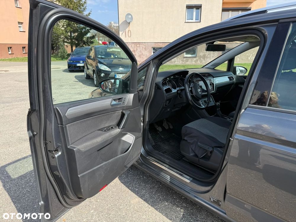 Volkswagen Touran 1.2 TSI BMT Comfortline - 7