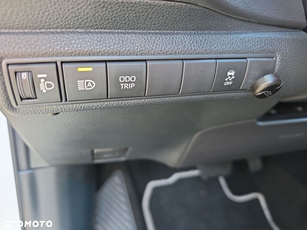 Toyota Corolla 1.8 Hybrid Comfort - 20