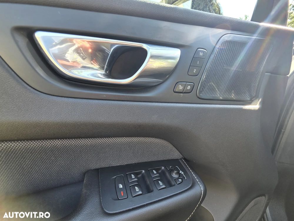 Volvo XC 60 - 20