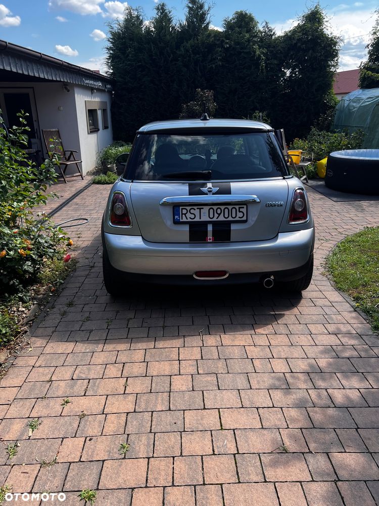 MINI Cooper Standard - 5