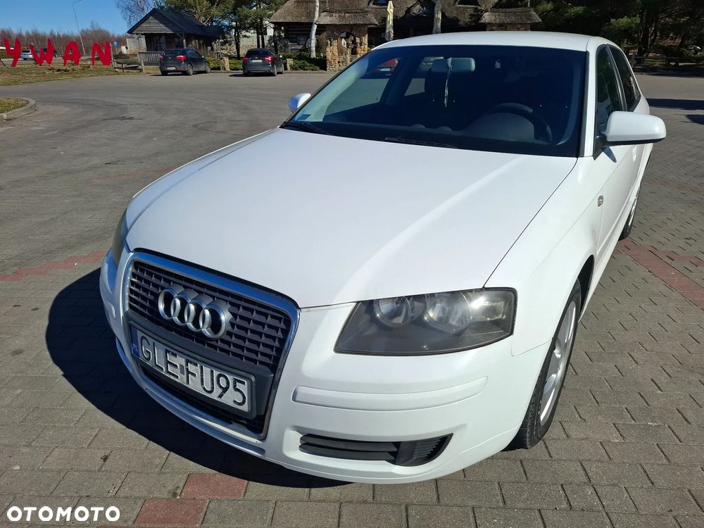 Audi A3 Sportback 2.0 TDI Ambiente - 1