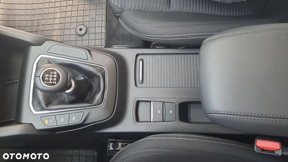 Ford Focus 1.0 EcoBoost Titanium Style - 23