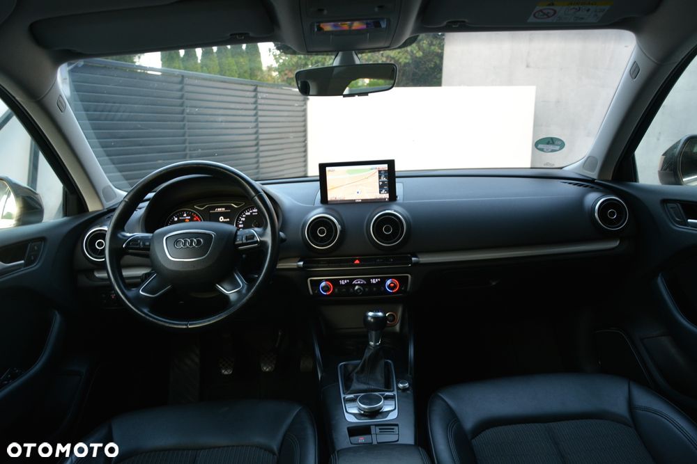 Audi A3 Sportback - 6