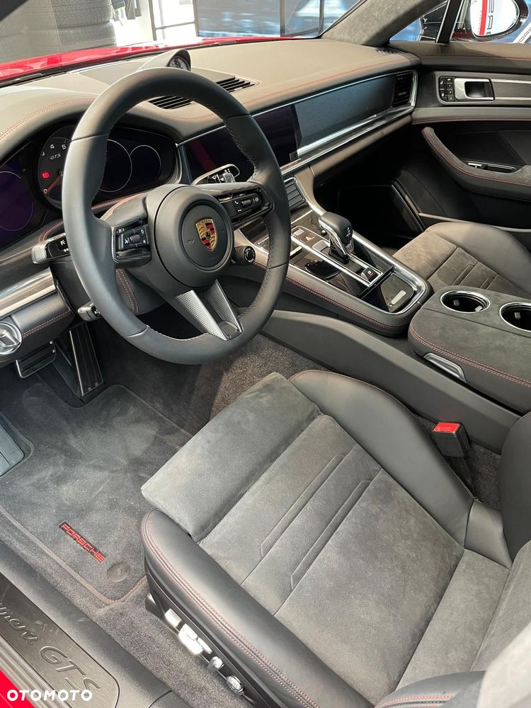 Porsche Panamera GTS - 14