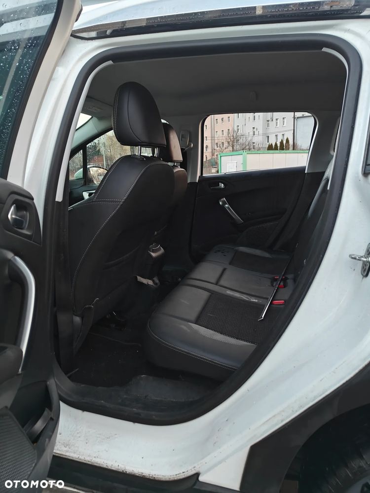 Peugeot 2008 PureTech 110 GPF Stop&Start EAT6 Allure - 15