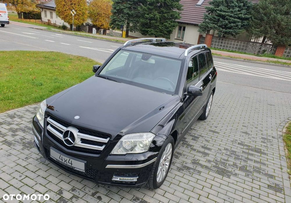 Mercedes-Benz GLK - 33
