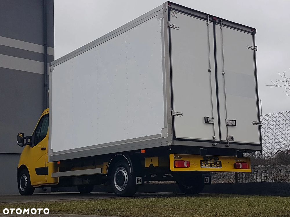 Renault MASTER KONTENER 8EP 4,21x2,23x2,22 KLIMA MANUAL KRAJOWY 6-BIEGÓW - 27