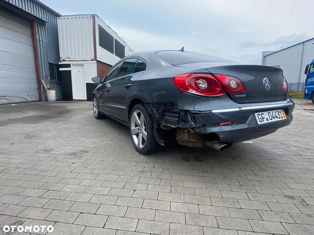 Volkswagen Passat CC - 6