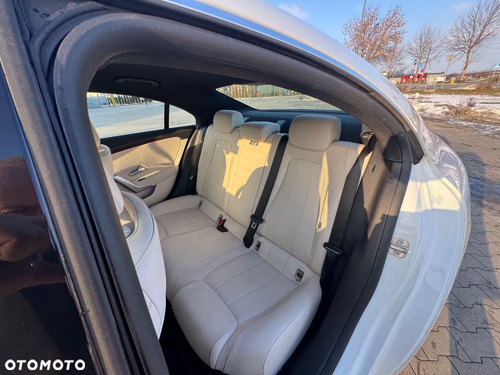 Mercedes-Benz CLA 180 mHEV 7G-DCT - 17