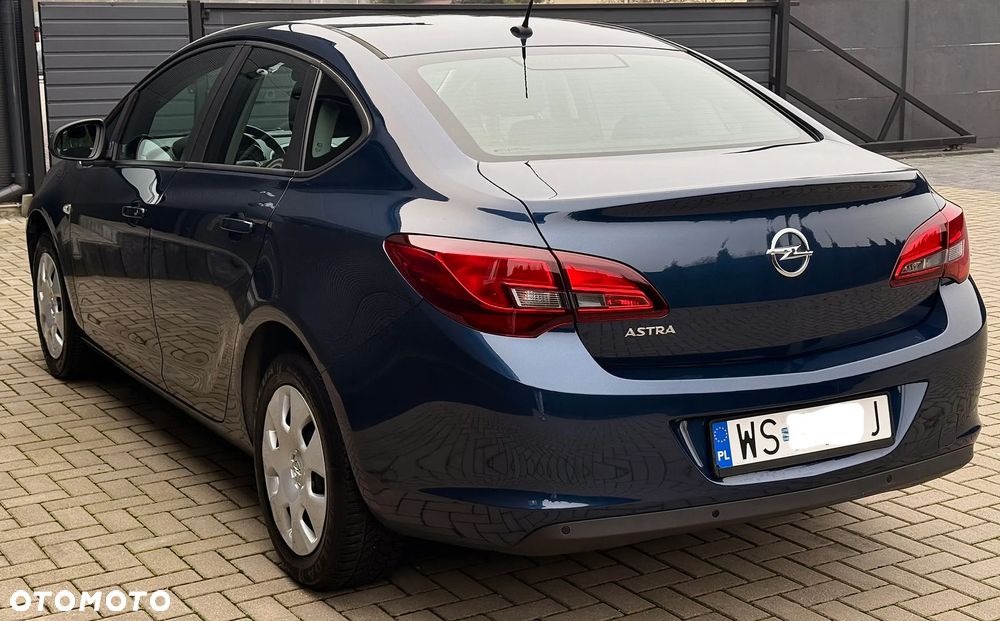 Opel Astra 1.6 Active - 7