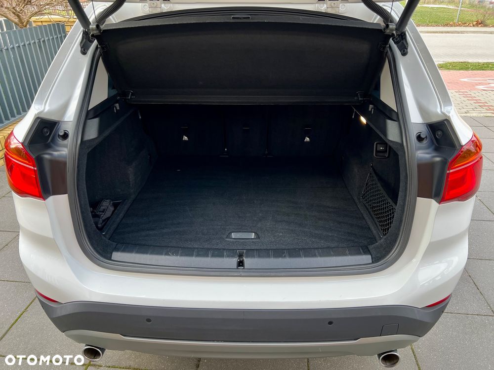 BMW X1 xDrive18d - 7
