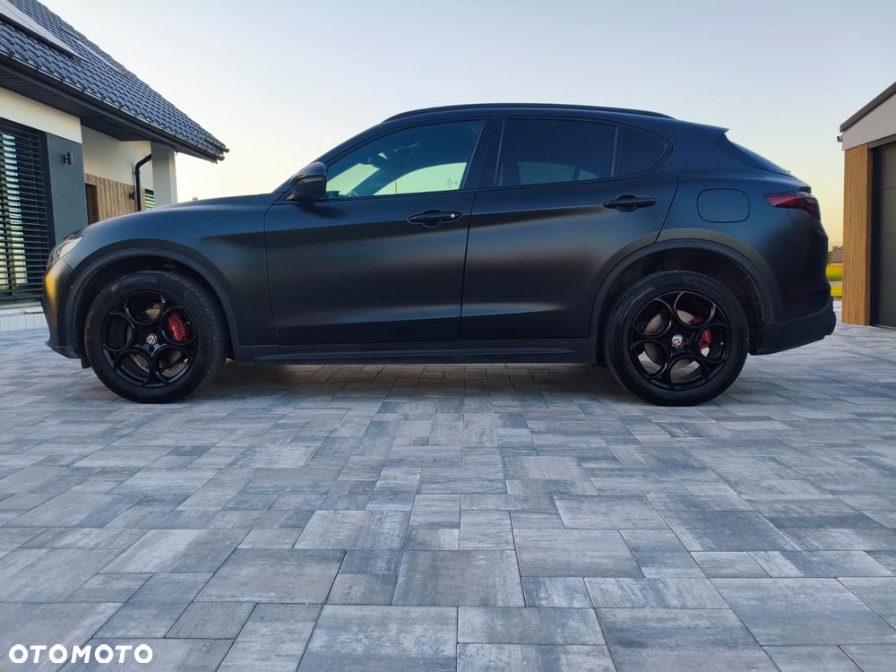 Alfa Romeo Stelvio 2.0 Turbo Veloce Q4 - 11
